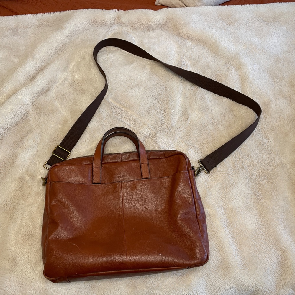 Fossil laptop bag